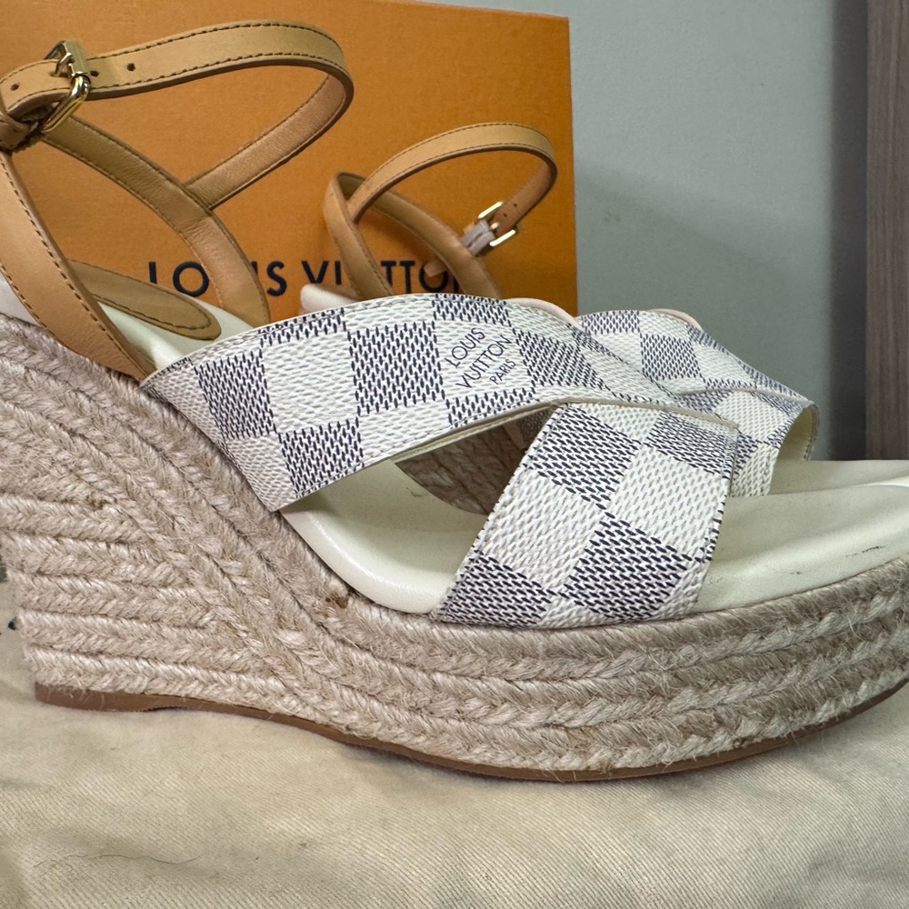 Louis Vuitton Checkered Beige and White Wedges - Picture 6 of 7